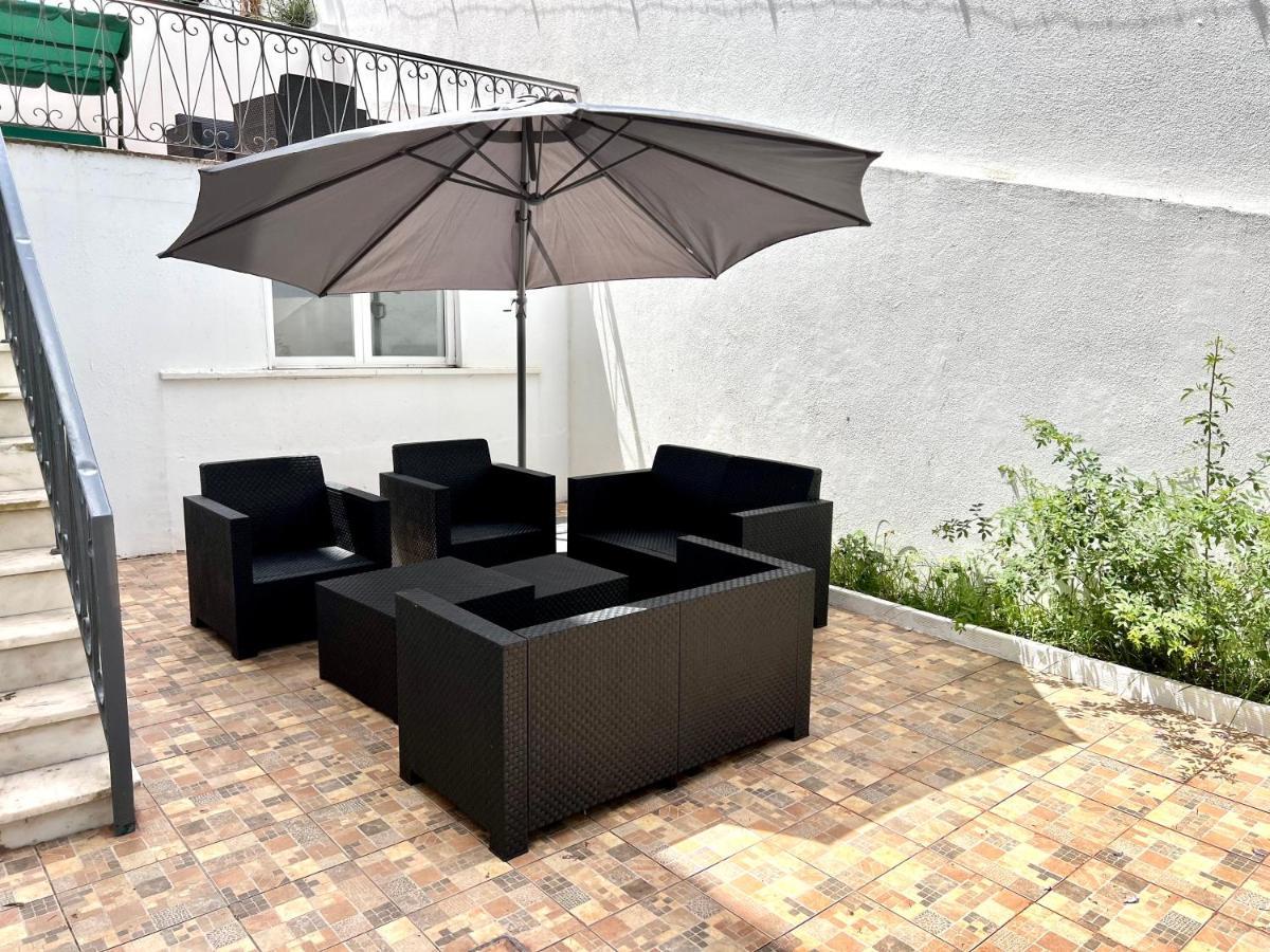Oeiras Beach Private Room 9 - Double Bedroom With Shared Bathroom & Terrace Exteriér fotografie