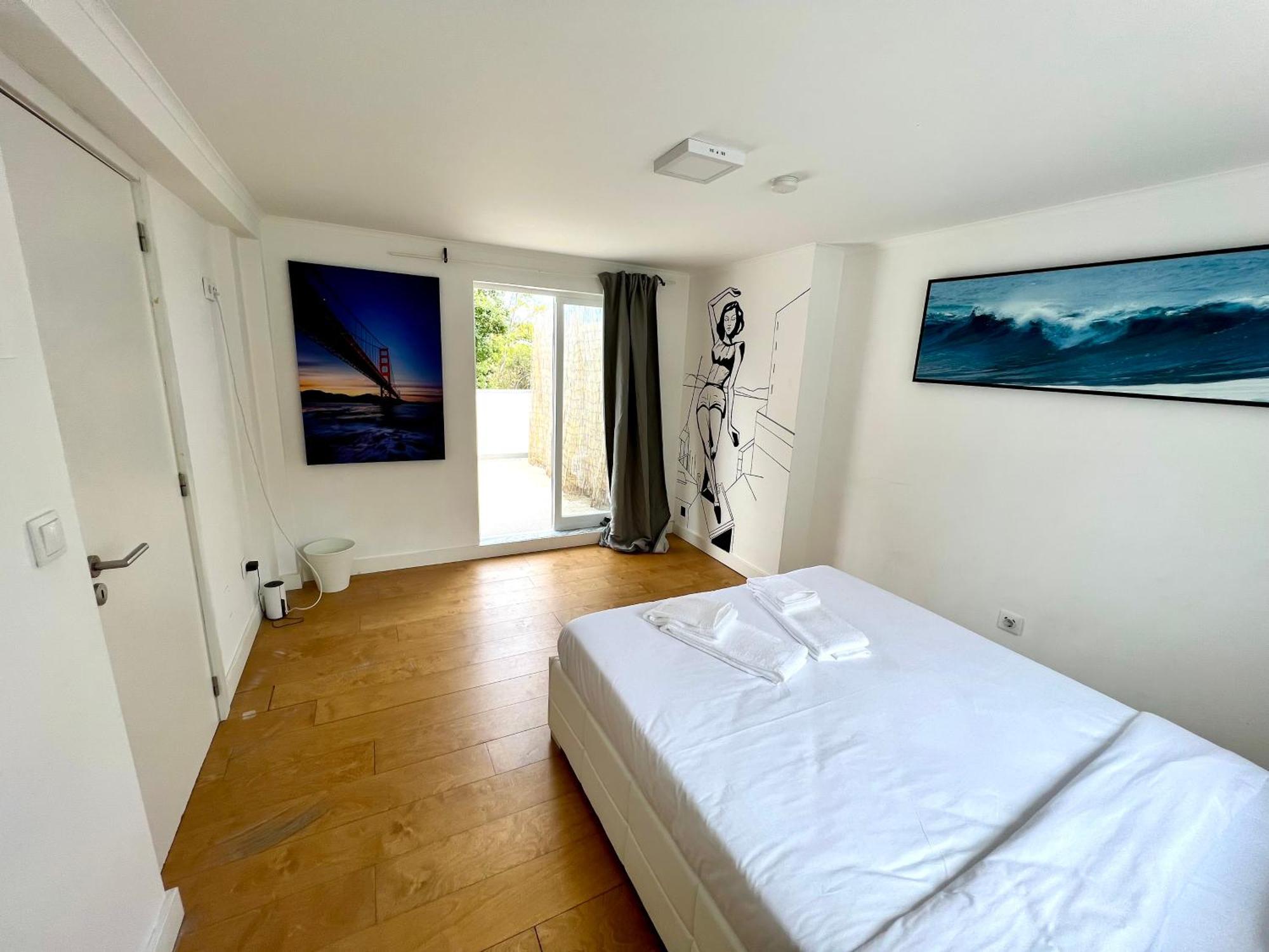 Oeiras Beach Private Room 9 - Double Bedroom With Shared Bathroom & Terrace Exteriér fotografie